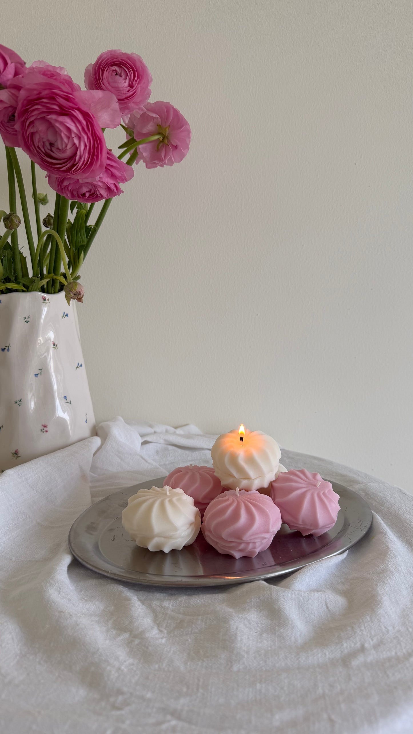 The Zephyr Candle