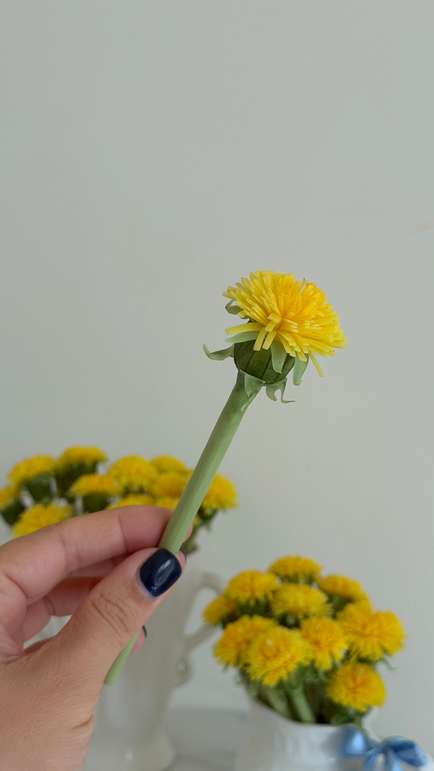 Dandelion Candle